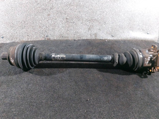 полуось передняя левая (приводной вал, ШРУС) Audi A6 4F/C6 (2004 - 2008), 3.2 л., i, бензин, АКПП, полный привод, 4F0407271J