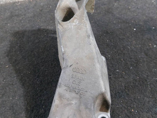 кронштейн двигателя Audi A4 B7 (2004 - 2009), 1.8 л., Ti, BFB, бензин, 5МКПП, передний привод, 8E0199307A