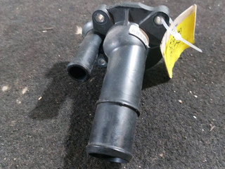 корпус термостата Ford Focus 2 поколение (2004 - 2008), 2.0 л., i, AODA, бензин, МКПП