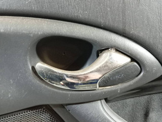 ручка внутренняя задняя правая Ford Focus 1 поколение [рестайлинг] (2001 - 2005), универсал