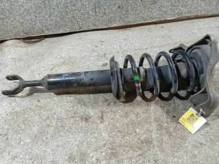 стойка передняя левая Audi A6 4B/C5 (1997 - 2001), 1.8 л., Ti, бензин, 3B0413031A