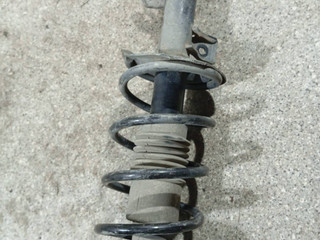 стойка передняя правая Nissan Tiida C11 (2004 - 2008), 1.5 л., DCi, дизель, МКПП, 54302EM20A