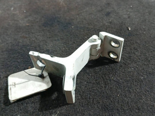 петля двери Audi 90 89/B3 1990