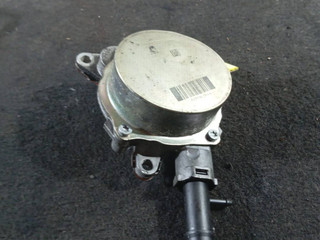 насос вакуумный Renault Master 3 поколение (2010 - 2014), 2.3 л., DCi, M9T 898, дизель, МКПП, 8201163444