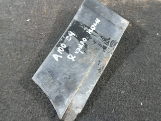 молдинг крыла Audi 100 4A/C4 (1990 - 1994), 4A0853990