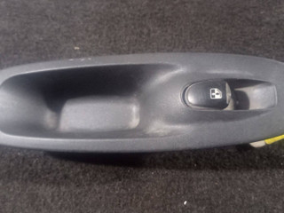 кнопка стеклоподъемника двери Hyundai Accent 2 поколение (LC) (1999 - 2012), седан