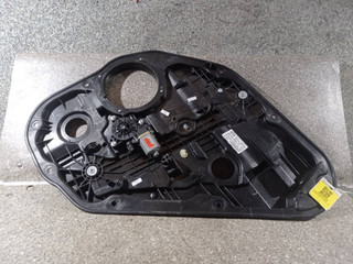 стеклоподъемник задний правый Hyundai i30 GD (2012 - 2015), хетчбэк 5 дв.