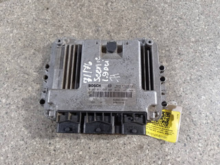 блок управления двигателем Renault Scenic 2 поколение (2003 - 2006), 1.9 л., DCi, F9Q 812, дизель, 6МКПП, 0281011549, 8200310863, 8200370779