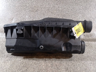 корпус воздушного фильтра Mercedes-Benz C-Класс W203/S203/CL203 (2000 - 2004), 2.2 л., CDi, OM 611.962, дизель, 6МКПП, задний привод