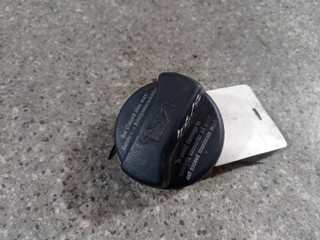 пробка маслозаливная Volkswagen Passat B5 (1996 - 2001), 2.3 л., i, AGZ, бензин, АКПП, 026103485A