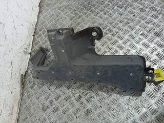 защита днища Toyota Auris 2 поколение (2012 - 2015), универсал, 57627-02090