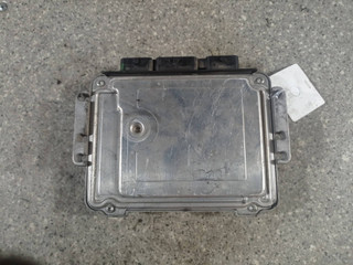 блок управления двигателем Renault Scenic 2 поколение [рестайлинг] (2006 - 2010), 1.9 л., DCi, F9Q 804, дизель, 6МКПП, 0281013366, 8200601334, 8200631560