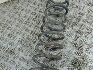 пружина передняя Mercedes-Benz G-Класс W463 (1990 - 2006), 3.0 л., i, АКПП, полный привод, 4603215004