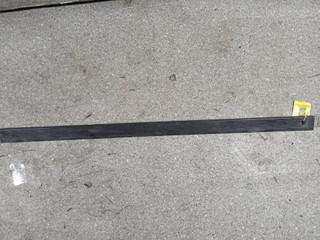молдинг переднего бампера Mercedes-Benz G-Класс W463 1992, 3.0 л., i, внедорожник 3 дв., полный привод