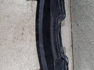 накладка внутренняя на заднюю панель кузова Mazda 3 BL (2008 - 2011), i, седан, BBP26889X