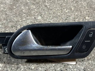 ручка внутренняя передняя левая Volkswagen Golf 5 поколение (2003 - 2009), хетчбэк 5 дв.