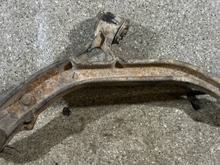 рычаг передний правый Chrysler Voyager 3 поколение (1995 - 2001), 468409628814