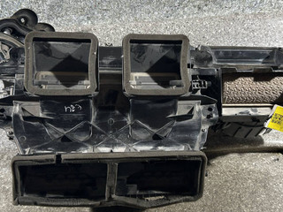 корпус отопителя (печки) BMW X1 E84 (2009 - 2012), 64119221808, 9221808, 992843J
