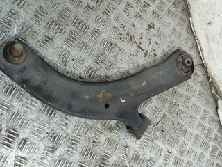 рычаг передний правый Nissan Tiida C11 (2004 - 2008), 1.5 л., DCi