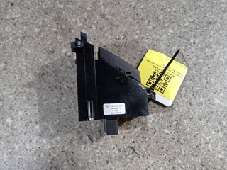 кнопка аварийной сигнализации Mazda 3 BL (2008 - 2011), седан, BBP3664H0, 10004071