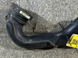патрубок интеркулера Chevrolet Cruze 1 поколение (2009 - 2012), 2.0 л., VCDi