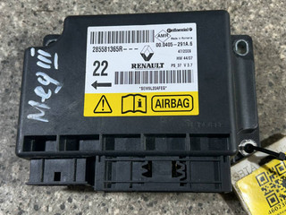 блок AirBag Renault Megane 3 поколение (2008 - 2014), универсал, 285581365R