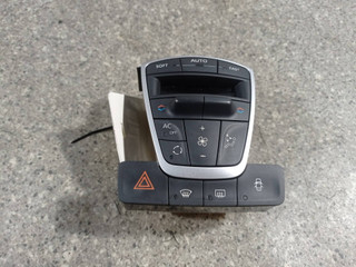 блок управления печки / климат-контроля Renault Laguna 3 поколение (2007 - 2012), универсал, 275100002R
