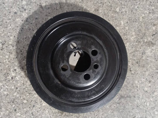 шкив коленвала Volkswagen Caddy 3 поколение (2004 - 2010), 1.9 л., TDi, BLS, дизель, МКПП, 03G105243