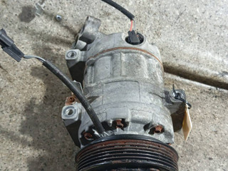 компрессор кондиционера Renault Laguna 3 поколение (2007 - 2012), 1.5 л., DCi, K9K 780, дизель, 6МКПП, 17-17105G