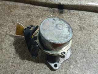 насос вакуумный Renault Laguna 3 поколение (2007 - 2012), 1.5 л., DCi, K9K 780, дизель, 6МКПП, 70067303