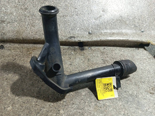 патрубок радиатора Renault Laguna 3 поколение (2007 - 2012), 1.5 л., DCi, K9K 780, дизель, 6МКПП, 8200552604
