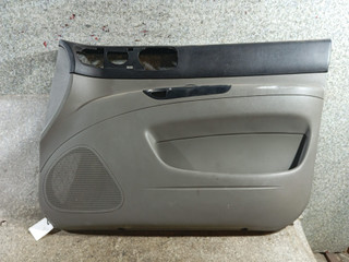 обшивка двери передняя правая Chevrolet Rezzo 1 поколение (2004 - 2009)