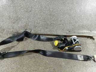 ремень безопасности Volkswagen Tiguan 1 поколение (2007 - 2011), 5N1857705C