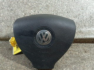 подушка безопасности водителя Volkswagen Tiguan 1 поколение (2007 - 2011), 1K0880201CB