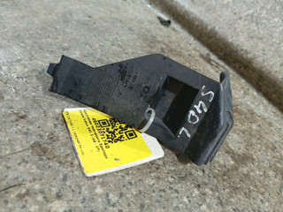 Крепление бампера переднего Volvo S40 2 поколение (2004 - 2007), 30678481