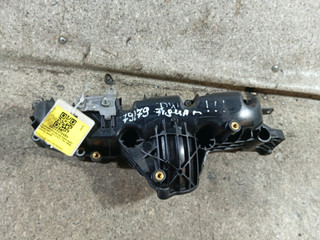 коллектор впускной Volkswagen Tiguan 1 поколение (2007 - 2011), 2.0 л., TDi, CBAB, дизель, АКПП, 03L129711AG