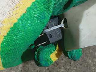 реле (прочие) Audi A4 B6 (2000 - 2006), 1.9 л., TDi, AVF, дизель, МКПП, полный привод, 4H0951253C