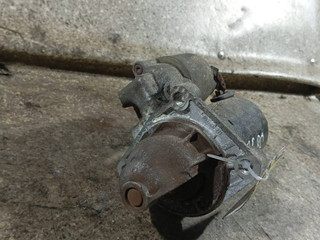 стартер Ford Focus 2 поколение (2004 - 2008), 1.6 л., i, бензин, МКПП, 0001107417