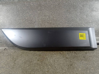 молдинг двери задней правой Renault Scenic 3 поколение 2011