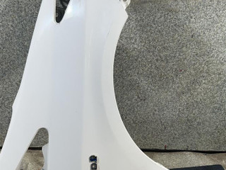 крыло переднее правое Toyota Prius 3 поколение (2009 - 2011)