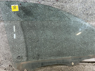 стекло двери передней правой Hyundai Matrix 1 поколение (2001 - 2005)