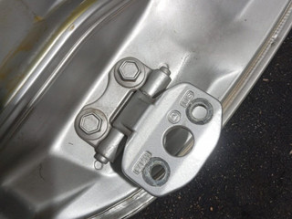 петля двери Mercedes-Benz C-Класс W202/S202 (1993 - 1997)