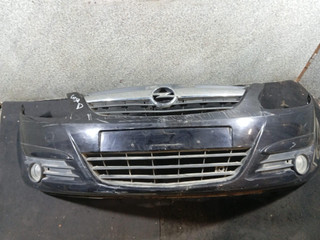 бампер передний Opel Corsa D (2006 - 2010), 13211462
