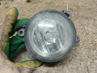 фара противотуманная левая Ford Focus 2 поколение (2004 - 2008), 89210094