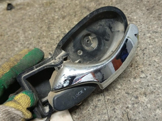 ручка внутренняя задняя левая Ford Focus 1 поколение [рестайлинг] (2001 - 2005), универсал