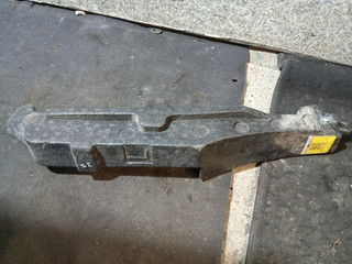 пыльник переднего крыла Nissan Murano Z50 (2002 - 2008), 63815-CA000