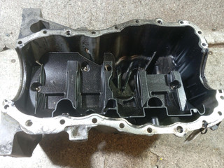 масляный поддон Renault Megane 2 поколение [рестайлинг] (2006 - 2012), 1.5 л., DCi, K9K 732, дизель, 6МКПП, 8200451325