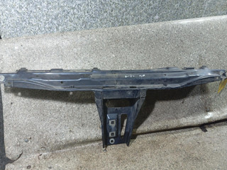 передняя панель крепления облицовки (телевизор) Audi 90 89/B3 (1987 - 1991), 2.2 л., i, KV, бензин, МКПП