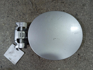 лючок топливного бака Nissan Murano Z50 (2002 - 2008), 3.5 л., бензин