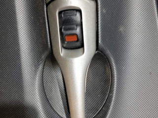 ручка внутренняя передняя правая Toyota Auris 1 поколение (2006 - 2009)